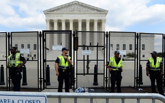 Washington điều tra vụ xâm nhập đáng báo động vào hệ thống tòa án Mỹ