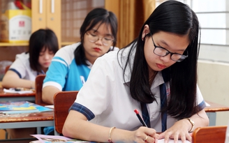 Tin tức giáo dục đặc biệt trên báo in ngày mai 24.3.2020