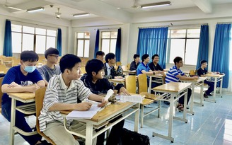 Tin tức giáo dục đặc biệt trên báo in ngày mai 31.3.2021