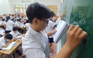 Môn toán đang ‘tra tấn’ học sinh?: Báo Thanh Niên mở diễn đàn học toán