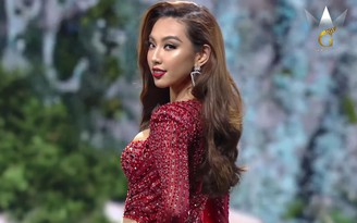 Thùy Tiên trình diễn 'bốc lửa' tại bán kết Miss Grand International 2021