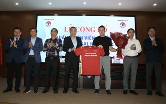 Tân HLV tuyển futsal Việt Nam: 'Tôi không đặt ra giới hạn cho bản thân'