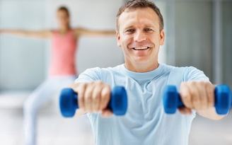 Cách giữ sức khỏe nam giới tuổi trung niên