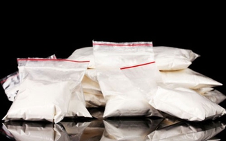 Dùng 'món' heroin để đãi tiệc đám cưới