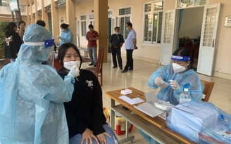 Tình hình Covid-19 hôm nay 9.2: Ca nhiễm tăng sau tết; nhiều tỉnh test nhanh học sinh trở lại trường