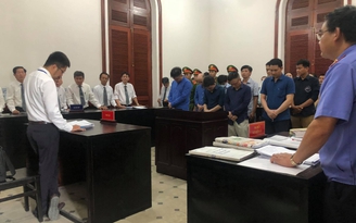 Công chức hải quan chủ mưu buôn lậu, lãnh 10 năm tù