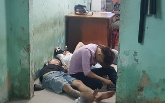 Kiểm tra hành chính, phát hiện súng và nhiều hung khí