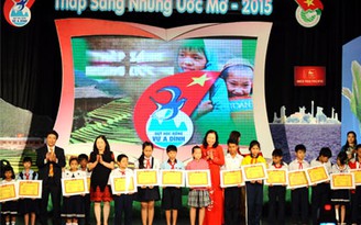 Thắp sáng ước mơ cho học sinh dân tộc thiểu số