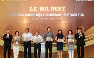 Vietcombank và Vietravel ra mắt sản phẩm thẻ tín dụng quốc tế đồng thương hiệu Vietcombank Vietravel visa