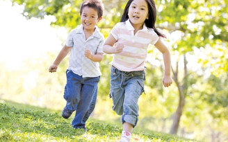 Ngồi nhiều không tốt cho trẻ