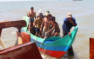 Vụ Chìm tàu trên sông Soài Rạp, 4 người mất tích: Hôm nay mở rộng vùng tìm kiếm