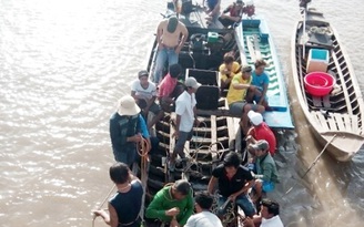 6 Việt kiều Úc gặp nạn trên chiếc ca nô đâm trụ cầu ở Cà Mau