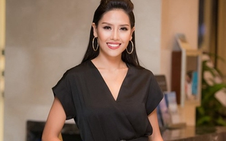 Nguyễn Thị Loan xuất hiện rạng rỡ sau tin đồn dự thi Hoa hậu Hoàn vũ