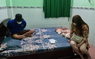 Kiên Giang: Chủ nhà nghỉ làm môi giới mua bán dâm