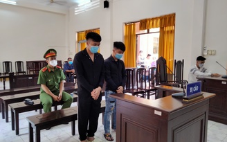 Kiên Giang: Cầm dao đi đánh ghen, hai anh em họ vào tù
