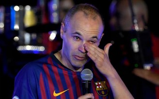 Cảm xúc ngày chia tay Iniesta: "Barca mãi trong tim tôi" Cảm xúc ngày chia tay Iniesta: "Barca mãi trong tim tôi"
