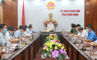 Chủ tịch tỉnh Bình Định yêu cầu 'mạnh tay' với các vi phạm trong phòng Covid-19