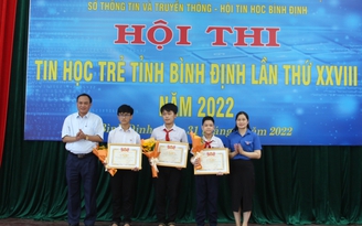 Bình Định: Hội thi tin học trẻ và Olympic tiếng Anh