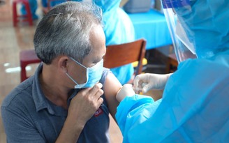 Tại sao tỉnh Bình Định xin tạm dừng nhận vắc xin phòng Covid-19?