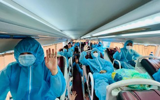 Hơn 1.200 công nhân về Phú Yên tạm biệt Bình Dương, hẹn quay lại làm việc