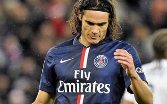 Cavani cự HLV Blanc, Juventus mừng thầm