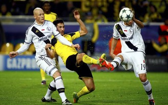 Dortmund thắng 'điên rồ' trước CLB Ba Lan