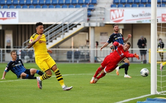 Paderborn 1-6 Dortmund: Hiệp 1 ru ngủ, hiệp 2 hủy diệt