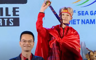 Phan Văn Đông xuất sắc giành HCV ​​SEA Games 31 bộ môn PUBG Mobile