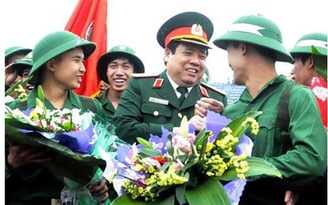 Không tán thành đề xuất buộc sinh viên phải nhập ngũ
