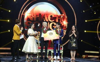Vicky Nhung xuất sắc giành ngôi vị Quán quân Nhạc hội song ca