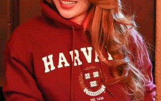 Mỹ Tâm đến trường đại học Harvard