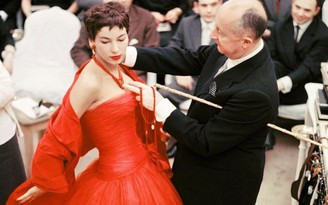 Dior ra mắt sách ảnh kỷ niệm 70 năm thành lập