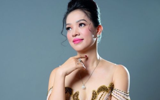 Doanh nhân Mai Anh tỏa sáng để cảm ơn người đặt niềm tin