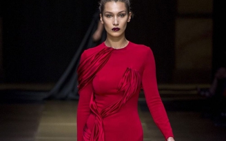 Atelier Versace vắng bóng tại tuần lễ thời trang Haute Couture