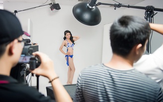 Hoa hậu Việt Nam: Hậu trường buổi chụp ảnh bikini nóng bỏng