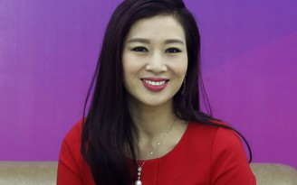 Á hậu Quý bà Thu Hương giao lưu cùng Top 30 VMU 2016