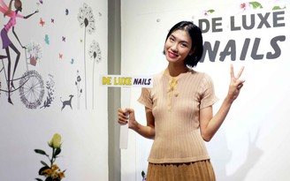 Người mẫu Vietnam's Next Top Model cùng đi làm đẹp