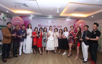 DN John Nguyễn tham dự buổi lễ khai xuân của Kimmy Group