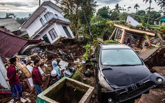 Nhiều trẻ em thiệt mạng trong trận động đất ở Indonesia