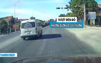 Tài xế ô tô vượt đèn đỏ nhường đường xe cấp cứu: Dân mạng tranh cãi
