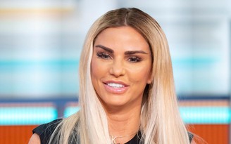 Cựu ‘bom sex’ Katie Price có nguy cơ mất biệt thự vì nợ nần