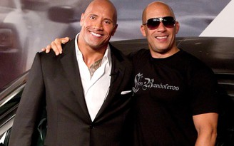 The Rock cười nhạo Vin Diesel, tiết lộ không tiếp tục tham gia 'Fast & Furious'