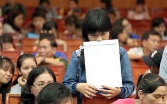 Đình chỉ 3 thí sinh trong ngày đầu thi vào lớp 10 tại Hà Nội