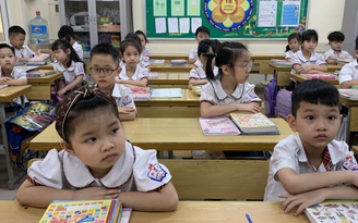 Học sinh Hà Nội tựu trường năm học mới sớm nhất ngày 1.9