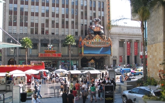 Cóp nhặt vặt vãnh ở Hollywood