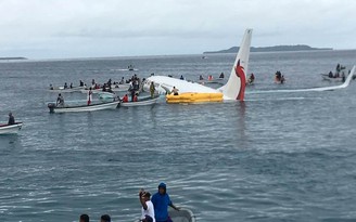 Tình hình 4 người Việt trong vụ máy bay lao xuống biển ở Micronesia