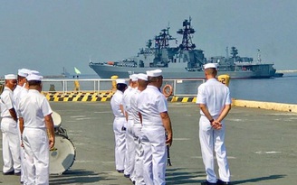 Chiến hạm Nga thăm Manila giữa lúc Mỹ-Philippines tập trận