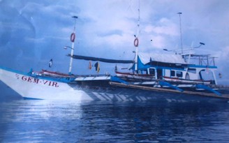 Trung Quốc biện bạch: sợ tàu Philippines bao vây nên không cứu ngư dân đắm tàu