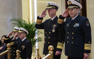 Chỉ huy hải quân Mỹ, Trung Quốc bàn cách giảm nguy cơ ở Biển Đông