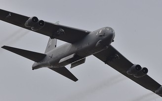 Máy bay ném bom B-52 Mỹ diễn tập giả định ném bom gần căn cứ Nga?